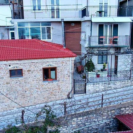 卡尔派尼西翁Το Πέτρινο Της Γιαγιάς Μαρίκας公寓 外观 照片