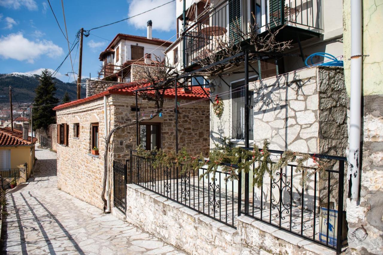 卡尔派尼西翁Το Πέτρινο Της Γιαγιάς Μαρίκας公寓 外观 照片